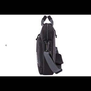 Thule MacBook 15” holder